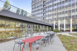 Plus de détails pour 11 Avenue Dubonnet, Courbevoie - Bureau à louer