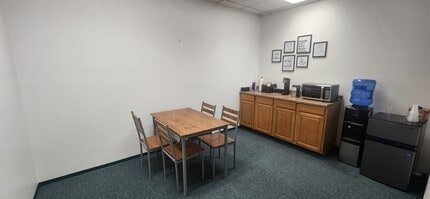 1625 E Shaw Ave, Fresno, CA à louer Photo intérieure– Image 2 sur 3