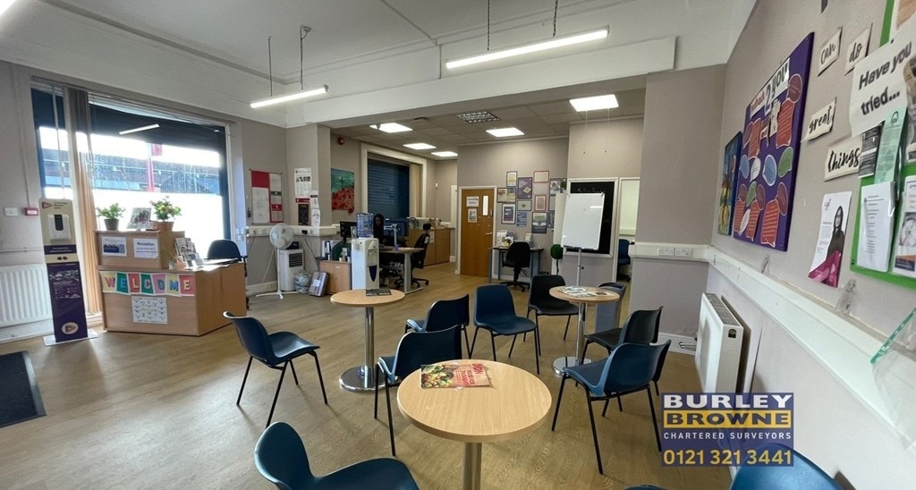 30-30A Station Rd, Walsall à louer Photo intérieure– Image 1 sur 7