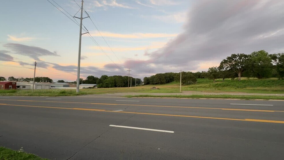 1550 E Harding St, Morrilton, AR à vendre - Vidéo sur l’annonce professionnelle – Image 2 sur 9
