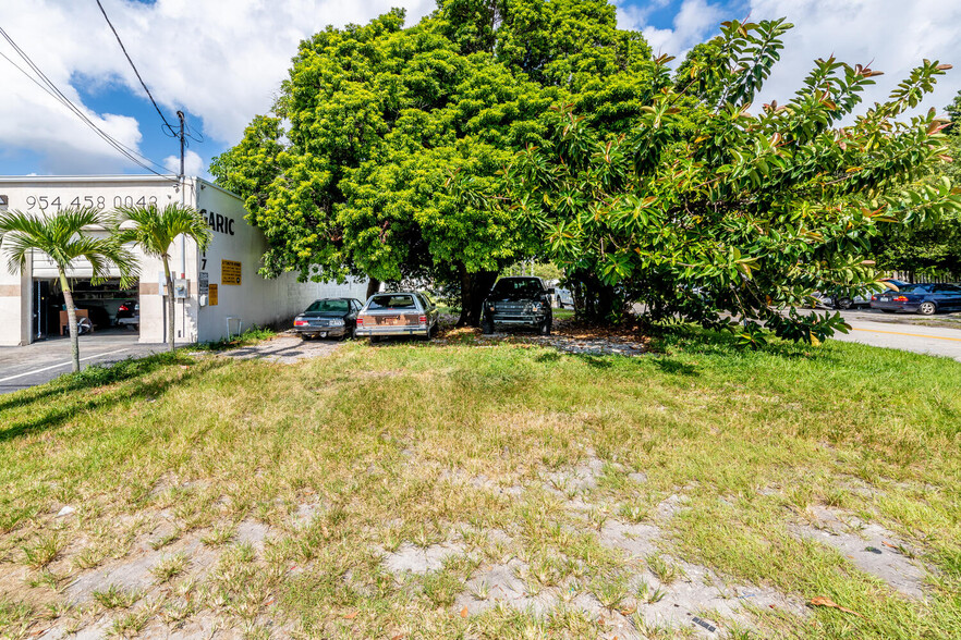 917 N Dixie Hwy, Hallandale Beach, FL à vendre - Photo de l’immeuble – Image 3 sur 20