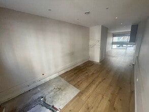 19 Rue Juliette Récamier, Lyon à vendre Photo intérieure– Image 1 sur 5
