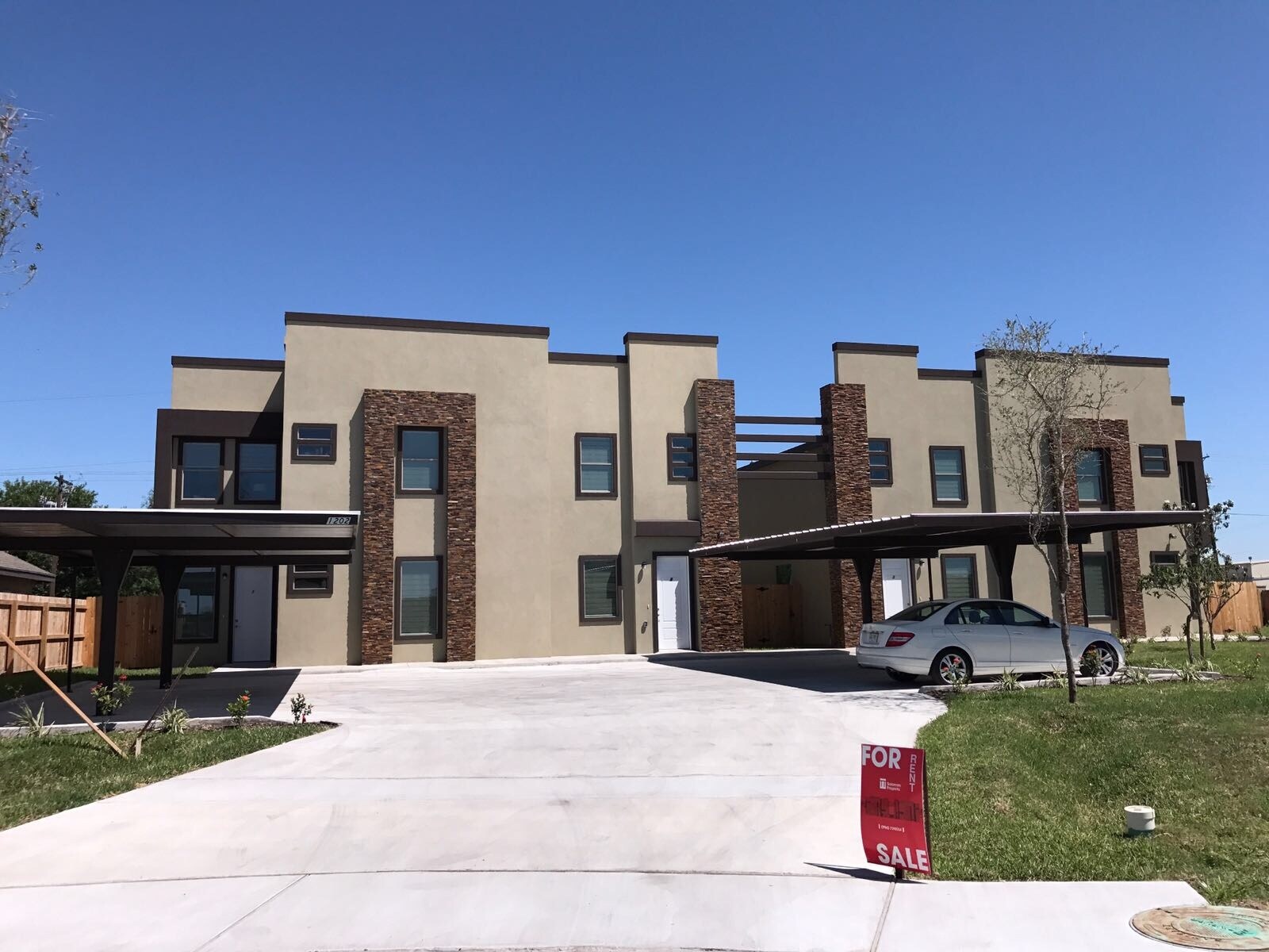 1202 Upas Dr, Edinburg, TX à vendre Photo principale– Image 1 sur 33