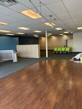 3158-3178 Dixie Hwy, Erlanger, KY à louer Photo intérieure– Image 2 sur 9