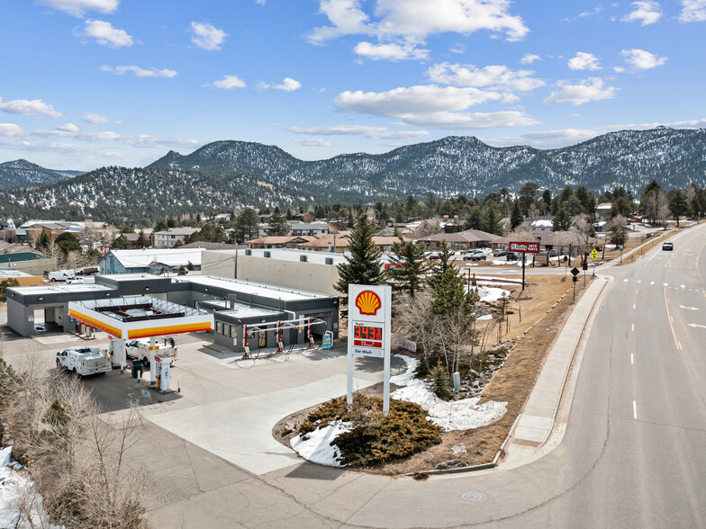 534 S Saint Vrain Ave, Estes Park, CO à vendre - Photo de l’immeuble – Image 1 sur 11