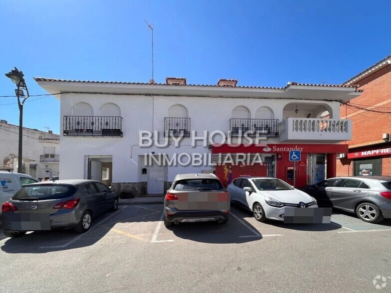 Immeuble residentiel dans Villaluenga de la Sagra, Toledo à vendre - Photo intérieure – Image 1 sur 7