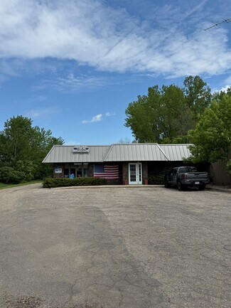 Plus de détails pour 522 Faxon Rd N, Norwood Young America, MN - Bureau à vendre