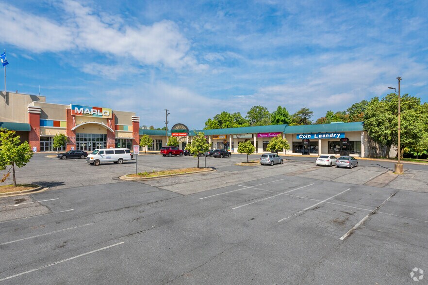 13450-13500 Baltimore Ave, Laurel, MD à louer - Photo de l’immeuble – Image 1 sur 7