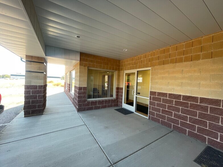 1693 W American Way, Payson, UT à louer - Photo de l’immeuble – Image 2 sur 10