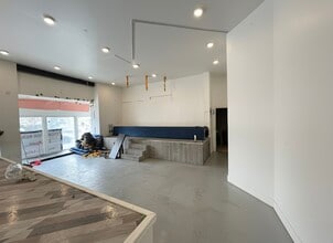 148 Bruckner Blvd, Bronx, NY à louer Photo intérieure– Image 1 sur 5