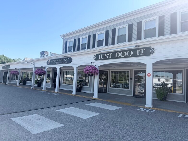 137 Epping Rd, Exeter, NH à louer - Photo de l’immeuble – Image 3 sur 9