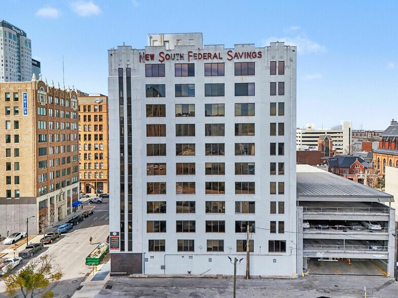 215 N Richard Arrington Jr Blvd, Birmingham, AL à louer - Photo principale – Image 1 sur 13