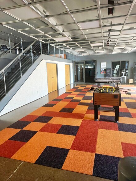 860 Okeefe Rd, De Pere, WI à louer - Photo de l’immeuble – Image 2 sur 13