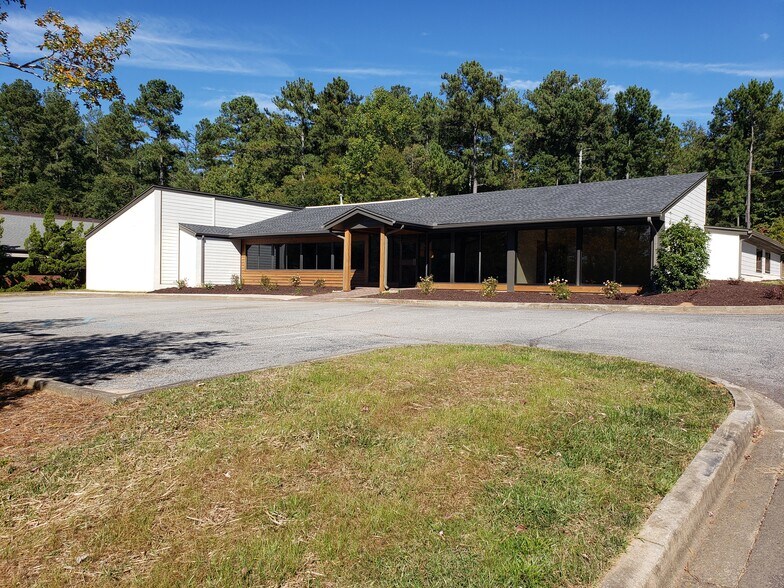 130 Dillon Dr, Spartanburg, SC à louer - Photo de l’immeuble – Image 2 sur 5