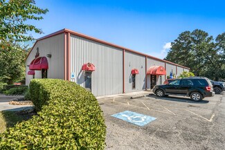 Plus de détails pour 3601 N Loop 336 W, Conroe, TX - Industriel/Logistique à vendre