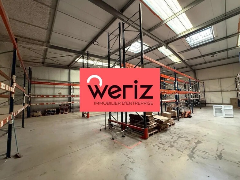 Bureau dans Roquefort-la-Bédoule à louer - Photo intérieure – Image 2 sur 11