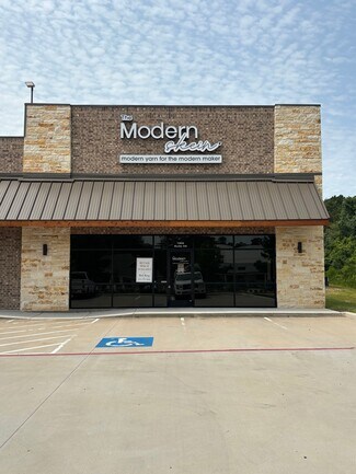 Plus de détails pour 1905 Longmire Rd, Conroe, TX - Local commercial, Industriel/Logistique à louer
