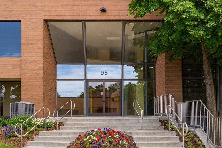 95 W 100 S, Logan, UT à louer - Photo de l’immeuble – Image 2 sur 4