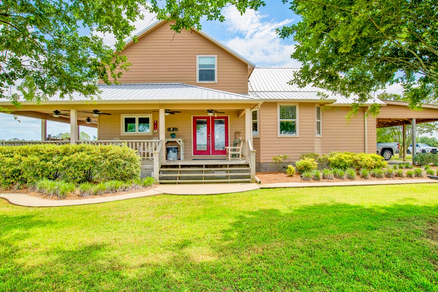 24795 Hwy 32, Elberta, AL à vendre - Photo de l’immeuble – Image 2 sur 53