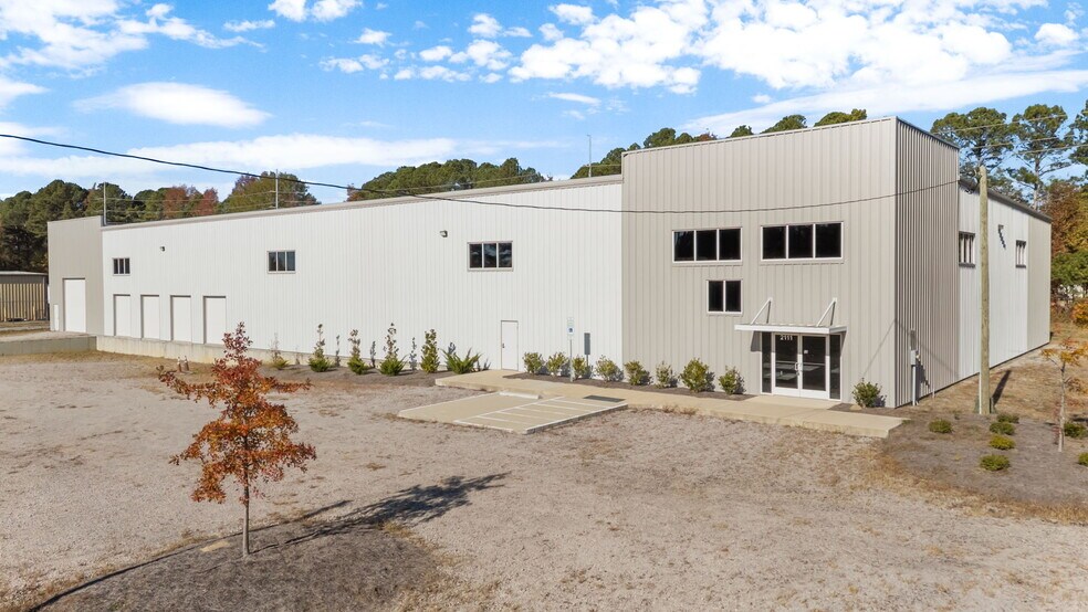 2111 Industrial Park Dr SE, Wilson, NC à louer - Photo de l’immeuble – Image 2 sur 19