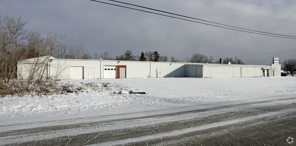 8833 S 27th St, Franklin, WI à vendre - Photo de l’immeuble – Image 3 sur 4