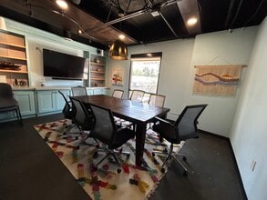 2510 E 15th St, Tulsa, OK à louer Photo intérieure– Image 1 sur 4