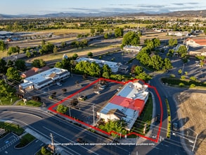 1205-1350 Plaza Blvd, Central Point, OR à louer Photo intérieure– Image 2 sur 25