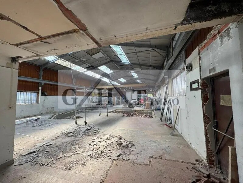 Industriel/Logistique dans Chennevières-sur-Marne à vendre Photo intérieure– Image 1 sur 3
