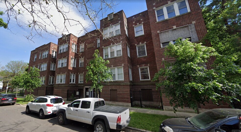 7400 S Phillips Ave, Chicago, IL à vendre - Photo de l’immeuble – Image 3 sur 6