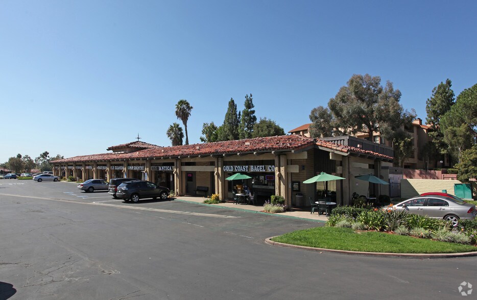 5620-5680 Lake Murray Blvd, La Mesa, CA à louer - Photo de l’immeuble – Image 3 sur 8