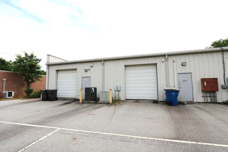 35 Cessna Ct, Greenville, SC à louer - Photo de l’immeuble – Image 2 sur 11