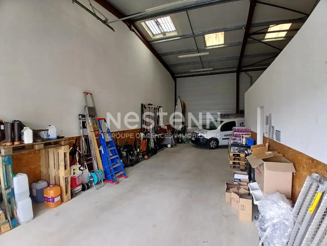 Local d’activités dans Muzillac à louer Photo de l’immeuble– Image 1 sur 5