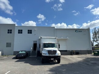 Plus de détails pour 2800 NW 125th St, Miami, FL - Industriel/Logistique à louer