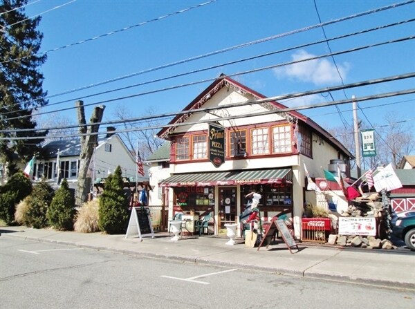 252 Main St, Cornwall, NY à louer - Photo de l’immeuble – Image 2 sur 33