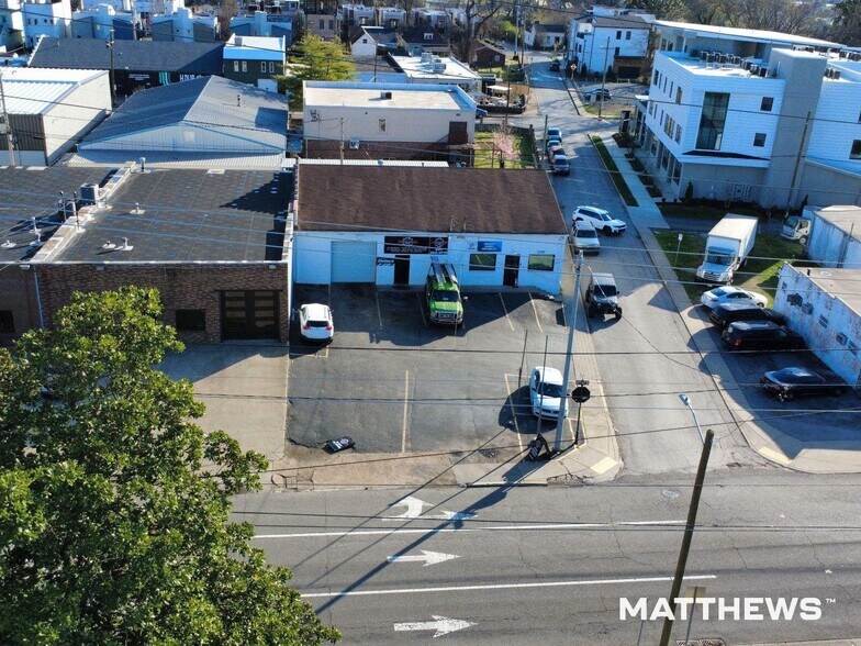 1052 4th Ave S, Nashville, TN à vendre - Photo de l’immeuble – Image 2 sur 4