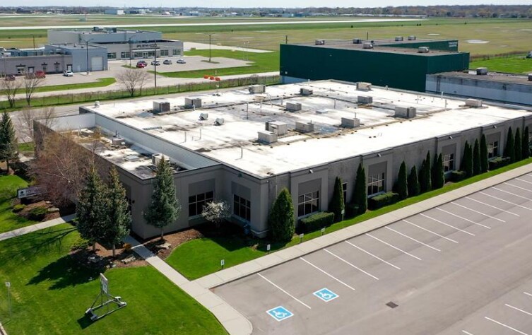 3445 Wheelton Dr, Windsor, ON à louer - Photo principale – Image 1 sur 1