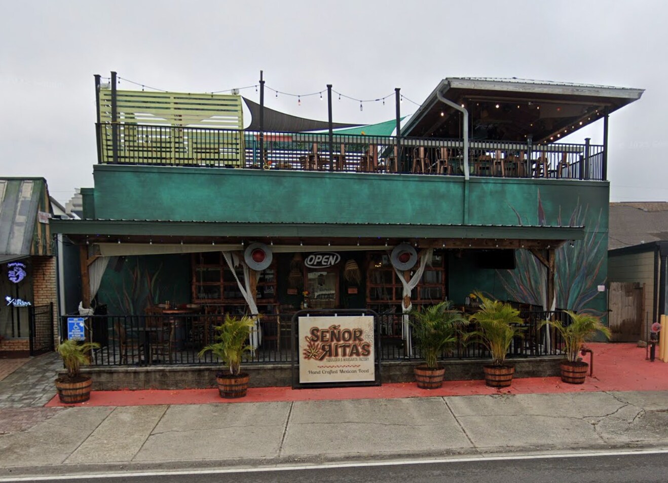 923 Broadway, Dunedin, FL à vendre Photo de l’immeuble– Image 1 sur 8