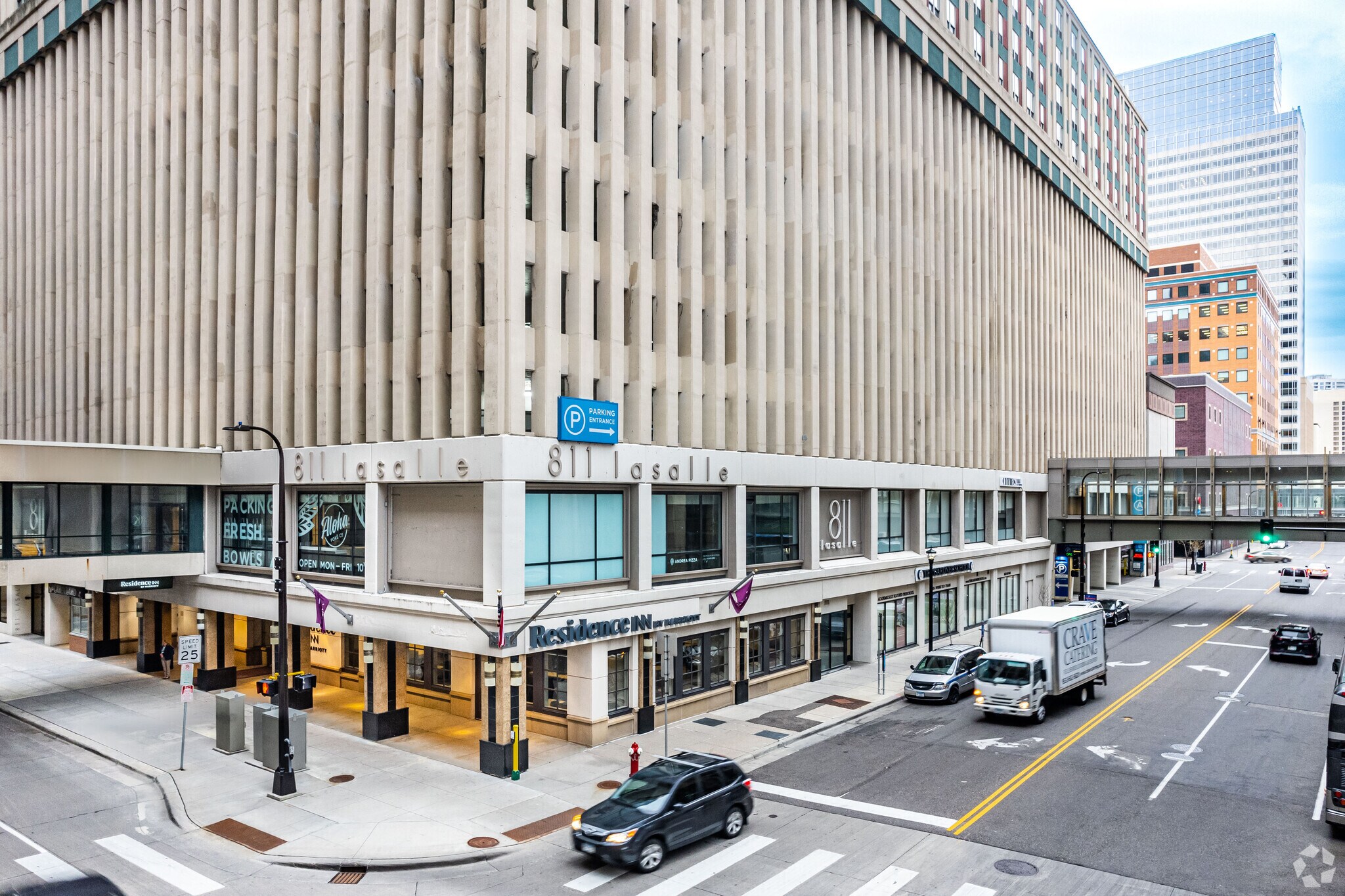 811 Lasalle Ave, Minneapolis, MN à louer Photo principale– Image 1 sur 17