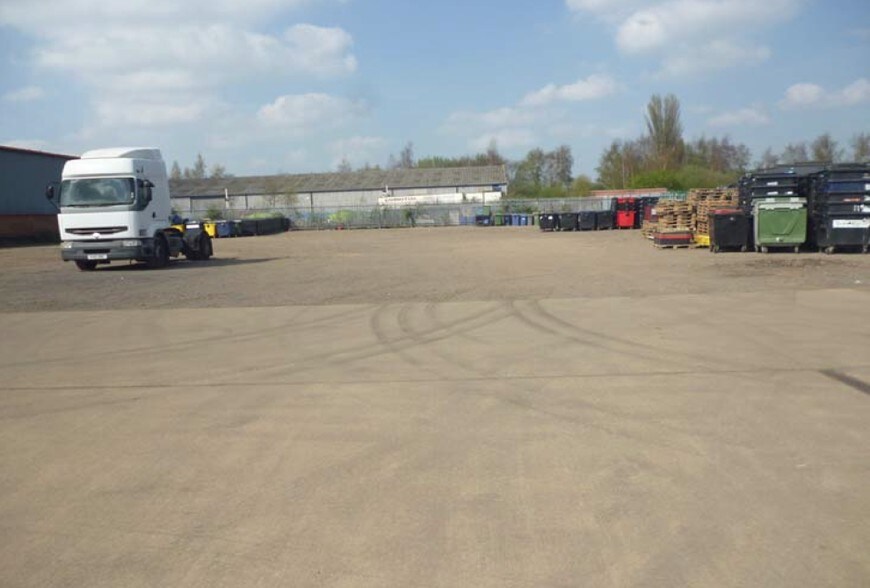 31A-31B Aaron Rd, Whittlesey à louer - Photo de l’immeuble – Image 3 sur 4