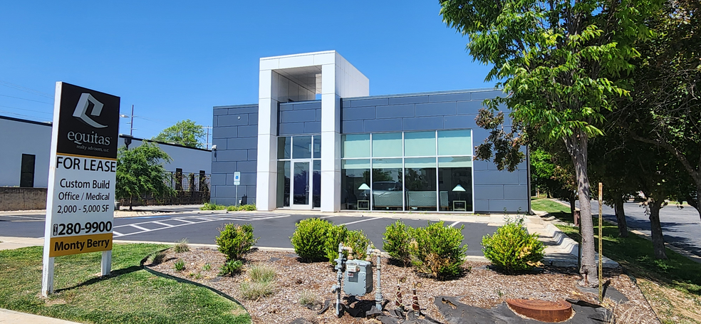 3311 E 46th St, Tulsa, OK à louer - Photo de l’immeuble – Image 2 sur 10