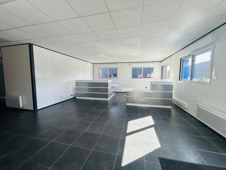 Bureau dans Caudan à louer - Photo intérieure – Image 2 sur 9