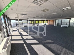 34-36 Avenue De Cournon, Aubière à louer Photo de l’immeuble– Image 1 sur 10