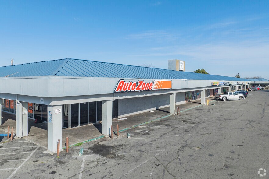 1611-1663 A St, Antioch, CA à vendre - Photo de l’immeuble – Image 3 sur 6