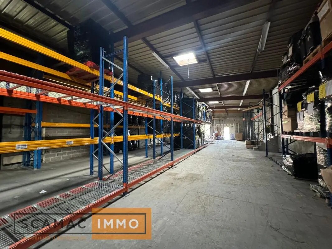 Industriel/Logistique dans Dammarie-les-Lys à vendre Photo de l’immeuble– Image 1 sur 13