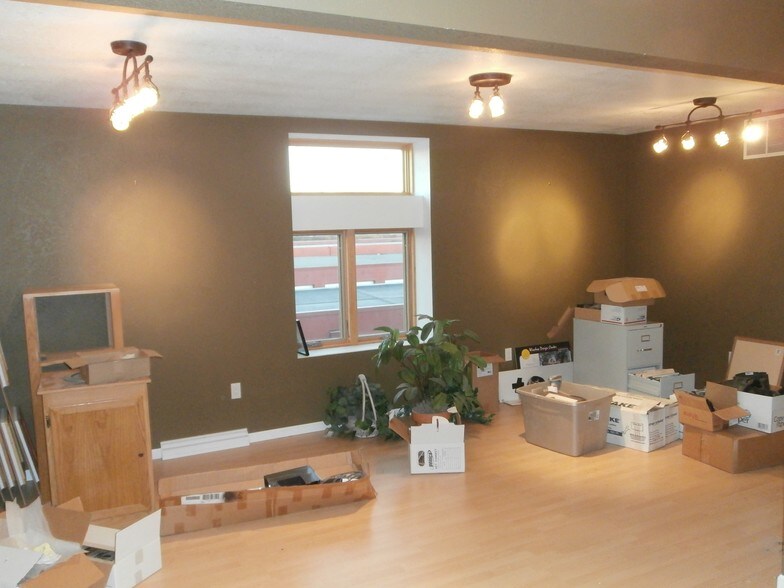 6524 Seybold Rd, Madison, WI à vendre - Photo de l’immeuble – Image 3 sur 11