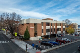 Plus de détails pour 17 S Broadway, Nyack, NY - Bureau à louer