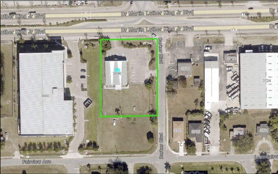 3696 Dr Martin Luther King Jr Blvd, Fort Myers, FL à louer Photo de l’immeuble– Image 1 sur 8