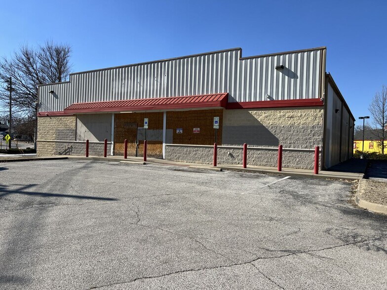 611 Winkler Ave, Louisville, KY à louer - Photo de l’immeuble – Image 2 sur 5