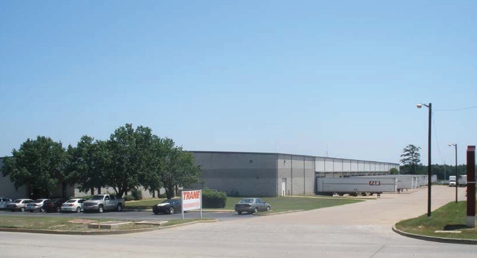 4520 Old Troup Hwy, Tyler, TX à louer - Photo principale – Image 1 sur 25
