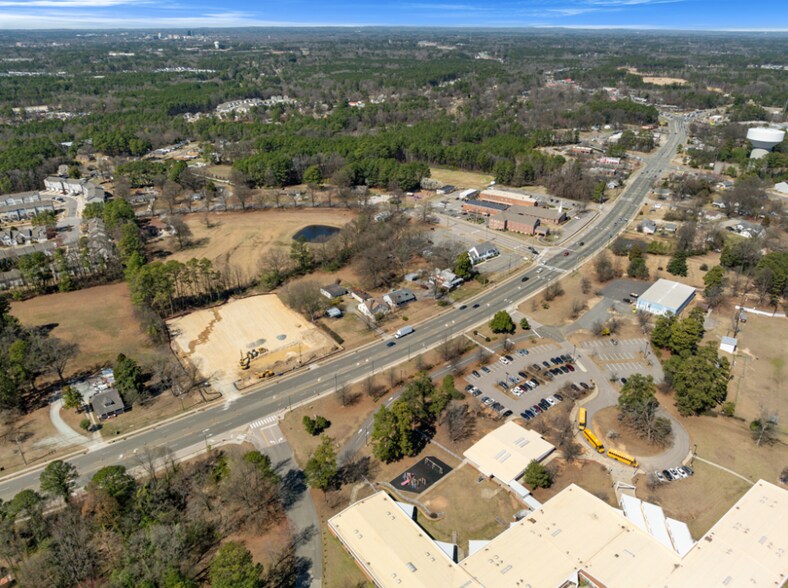 2016 S Miami Blvd, Durham, NC à vendre - Aérien – Image 3 sur 12